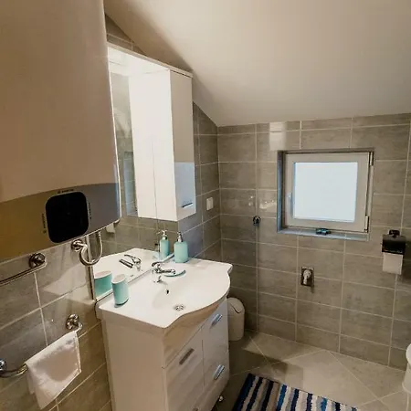 Apartman Kolic Apartment *